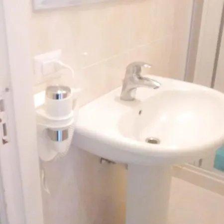 Guest house Camera Da Loredana Via Marina Centro Storico