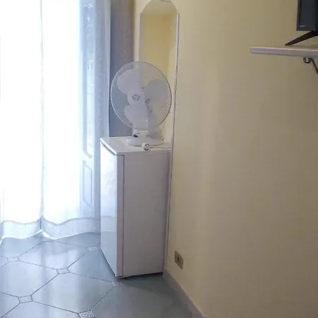 Affittacamere Camera Da Loredana Via Marina Centro Storico Peschici