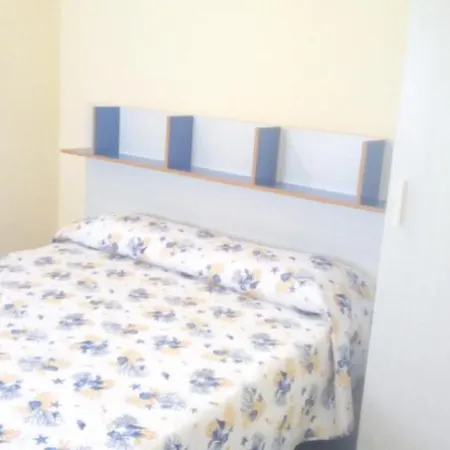 Camera Da Loredana Via Marina Centro Storico Guest house *